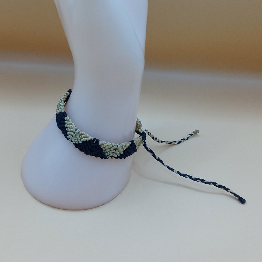 Peruvian Bracelet Woven Macram Thread Triangle De… - image 5